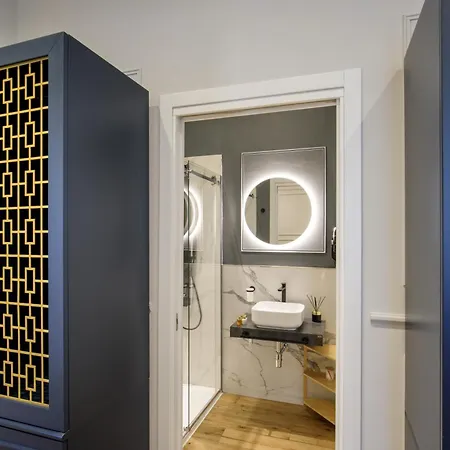 Navona Sky Palace Πανσιόν 4*