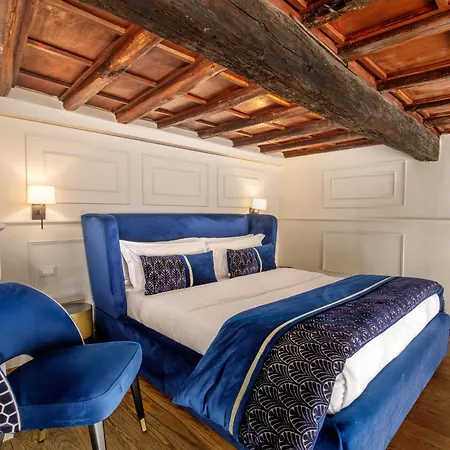 Πανσιόν Navona Sky Palace 4*