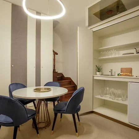 Navona Sky Palace 4*