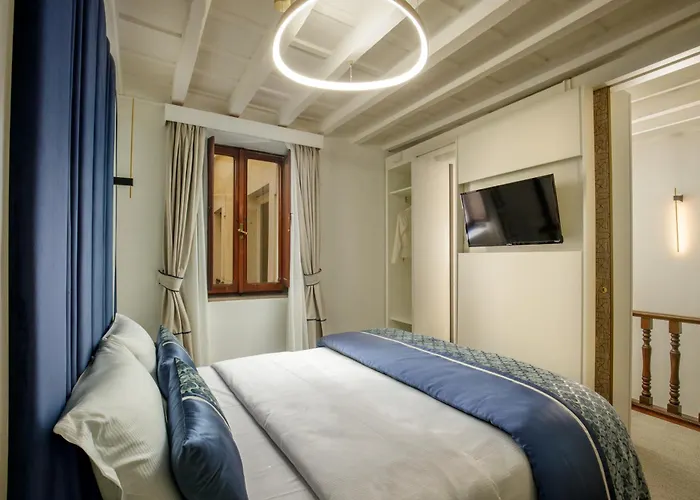 Navona Sky Palace Konukevi 4*