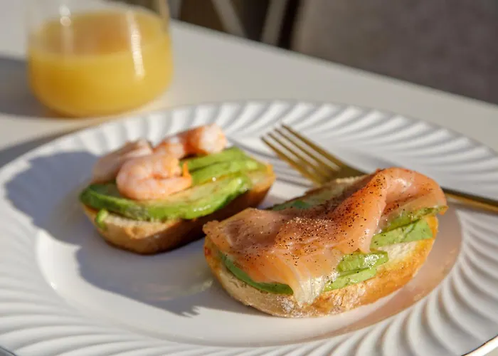 ゲストハウス Navona Sky Palace 4*